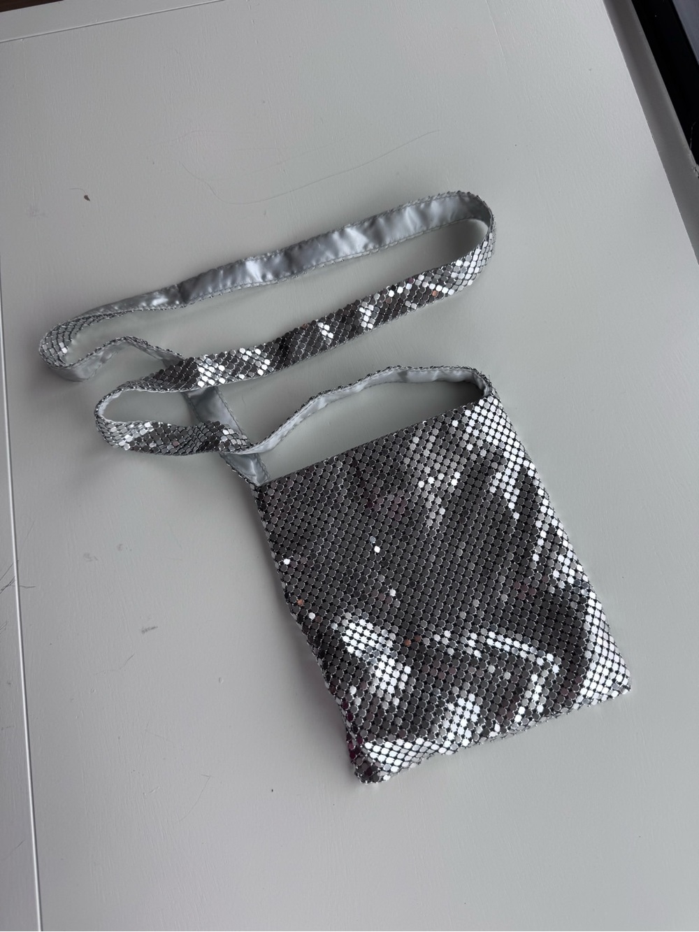 Silver Mesh Crossbody Bag - Shiny Evening Shoulder Pouch